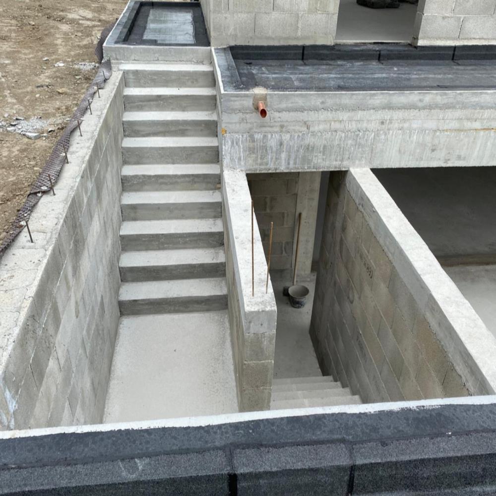 PRESTIGE CONCEPT 42 PONCINS